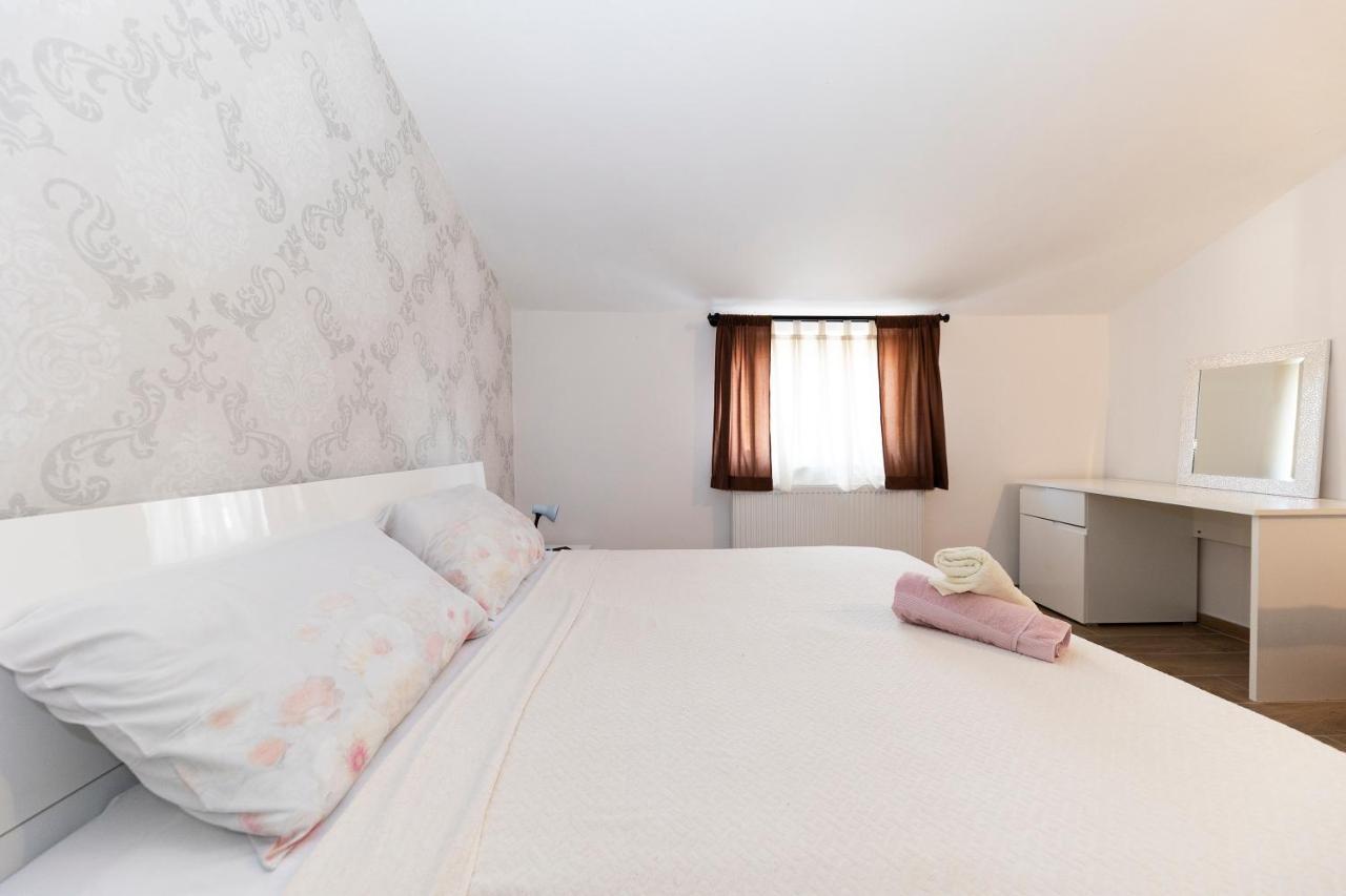 Apartman Lana Weißenburg Exterior foto