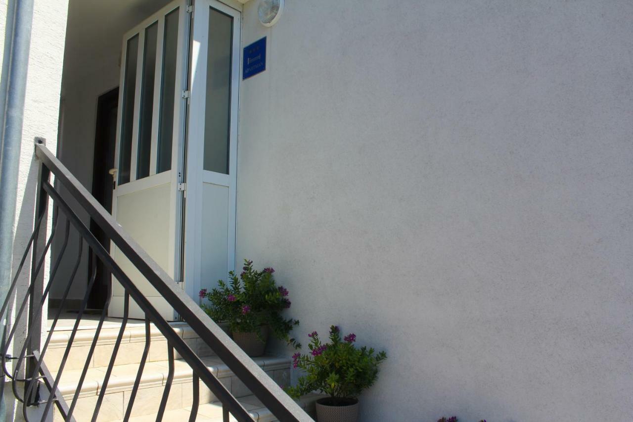 Apartman Lana Weißenburg Exterior foto